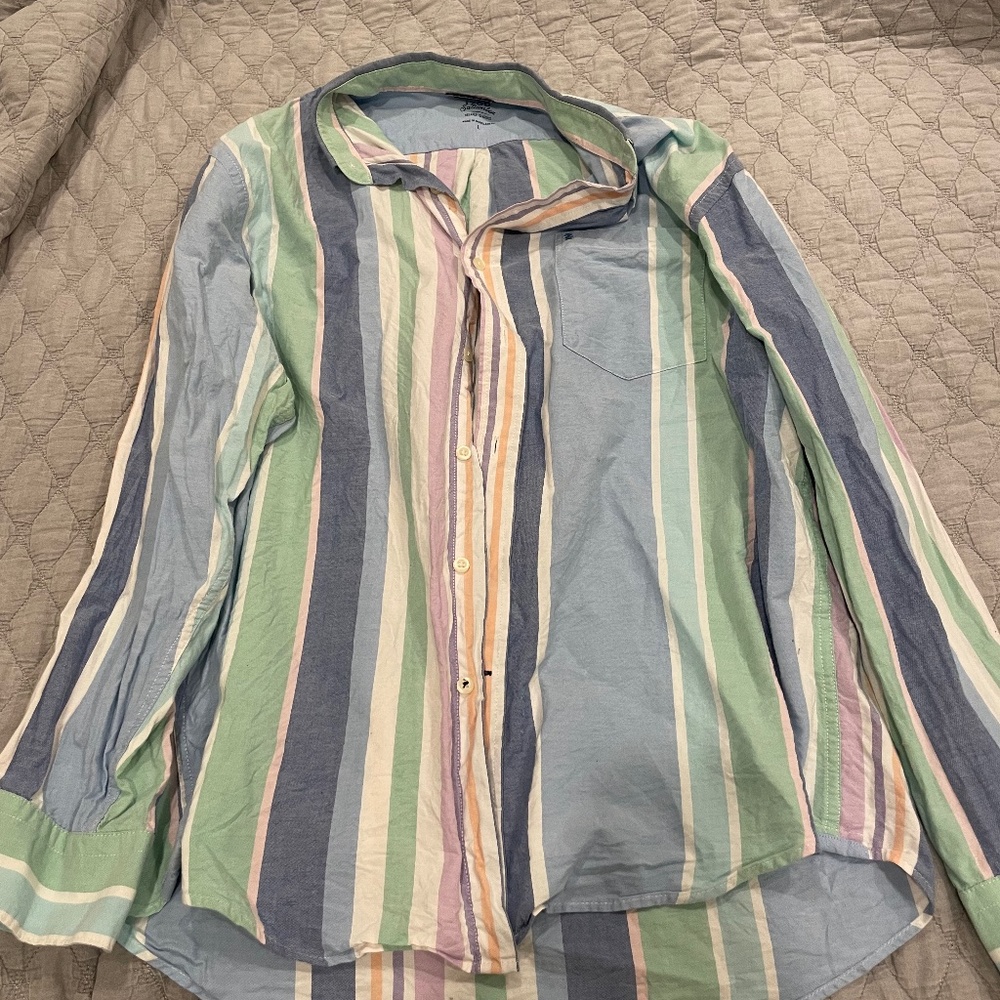 Izod Men long sleeve button down